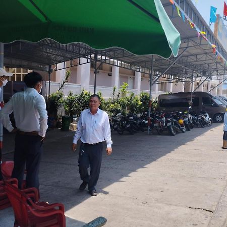 Thuy Trang Hotell Phan Thiet Exteriör bild